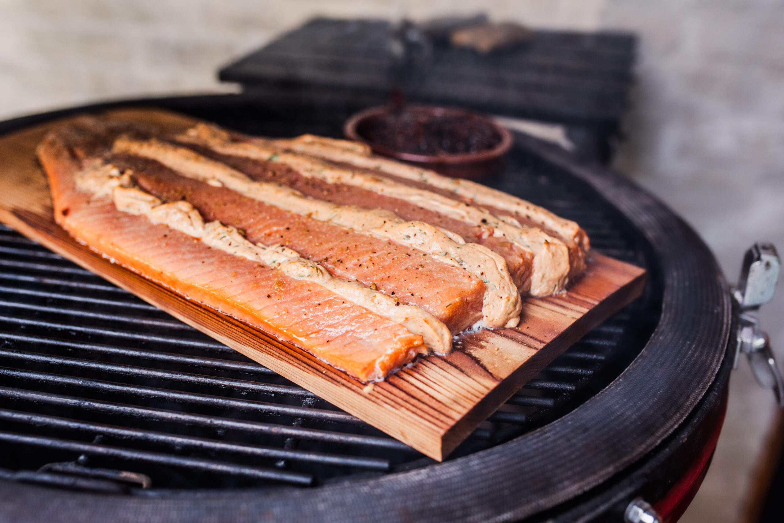 Gerookte zalm kamado