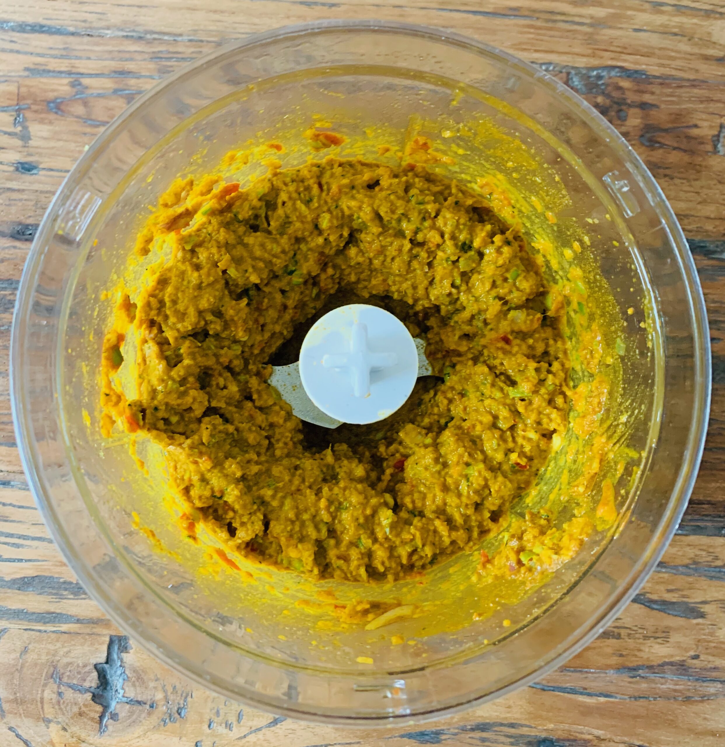 Gele curry kamado