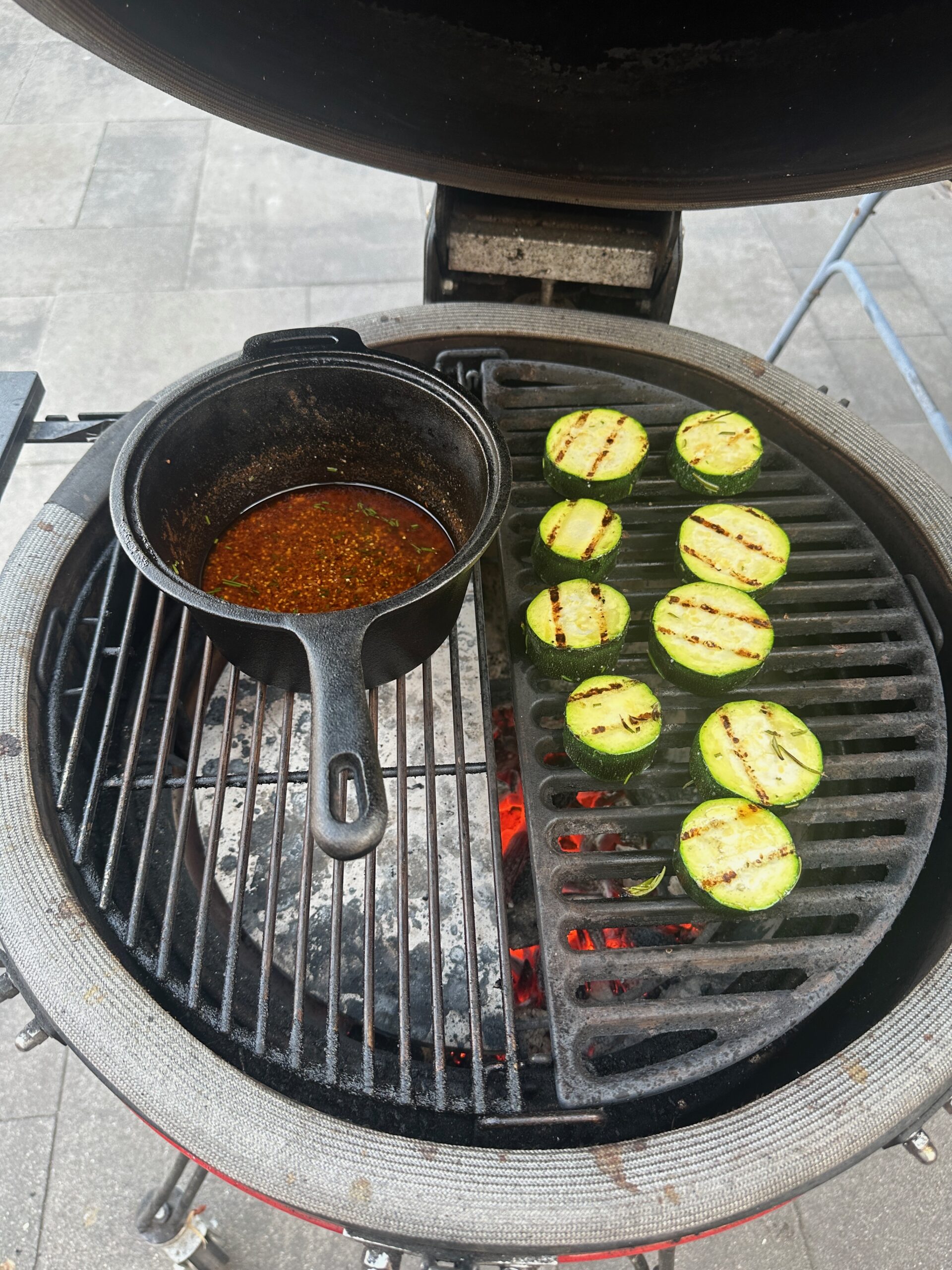Perfect gegrilde entrecote met cowboy butter sauce | BBQ broers recept
